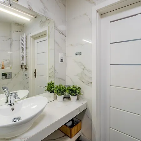 Krolewski W Centrum Nad Lomnica 15 Διαμέρισμα Karpacz